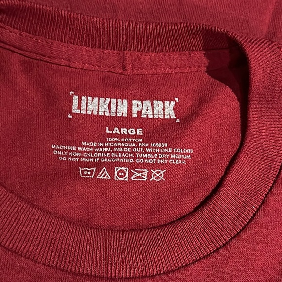 NWOT Linkin Park Graphic T-Shirt - Picture 2 of 8